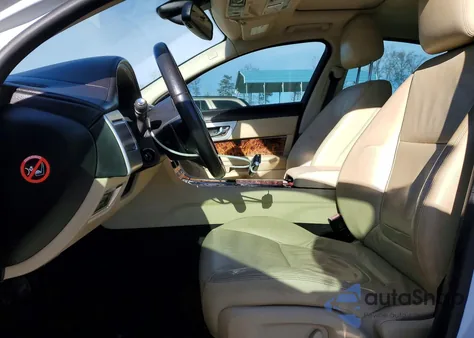 2013 Jaguar Xf z USA, uszkodzony, nr VIN SAJWA0E71D8S65550